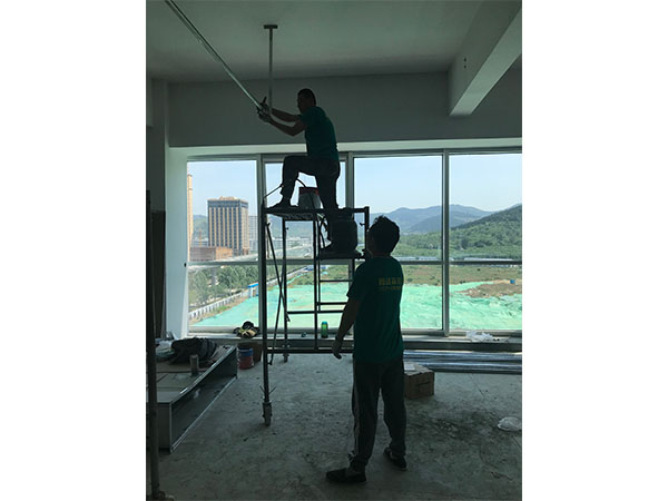 新工裝到了，受到裝修工人一致好評(píng)